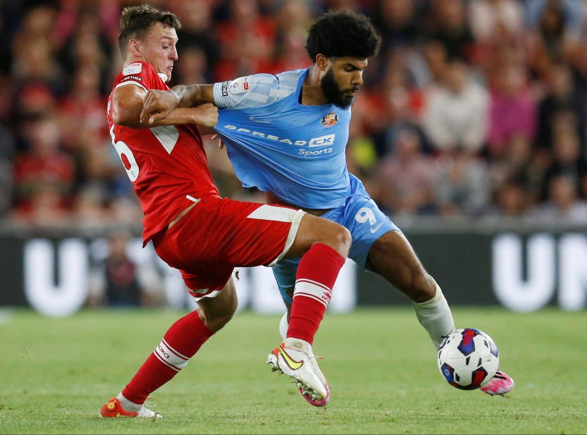 Sunderland must unleash Max Thompson