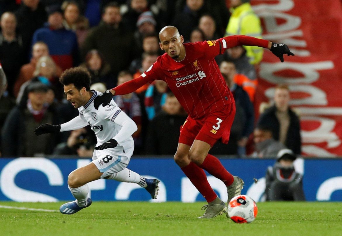 West Ham: Carlton Cole says Felipe Anderson is not pulling his weight